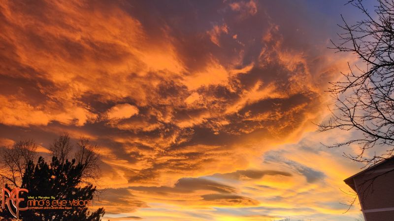 Marvelous Sky
taken from my cell phone about 40 min ago
